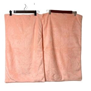 NWOT set of Faux Fur pillow cases standard size